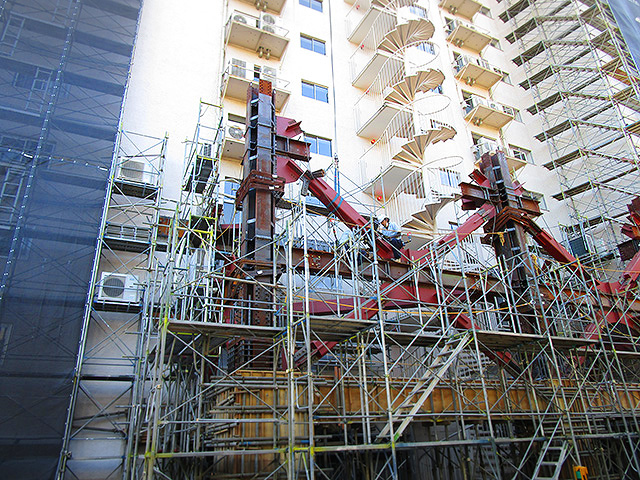 白金マンション 耐震補強(SRC)
